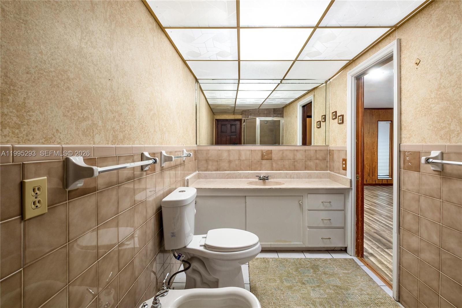 14021 SW 97th Ave Miami, FL 33176