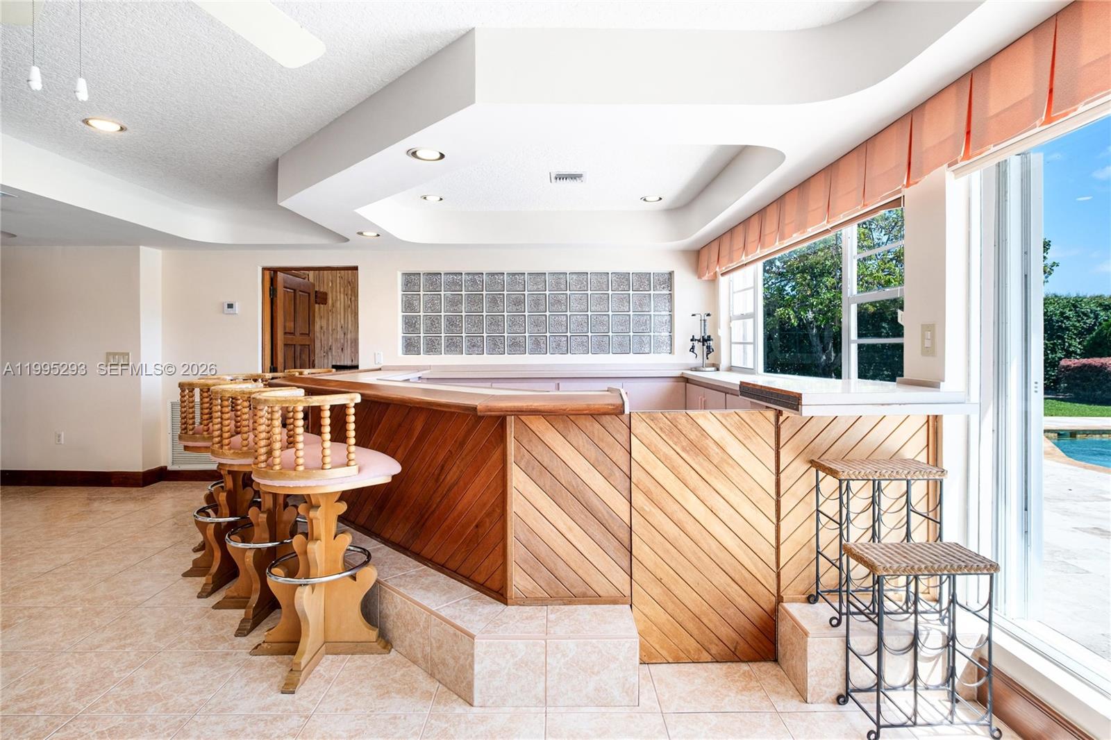 14021 SW 97th Ave Miami, FL 33176