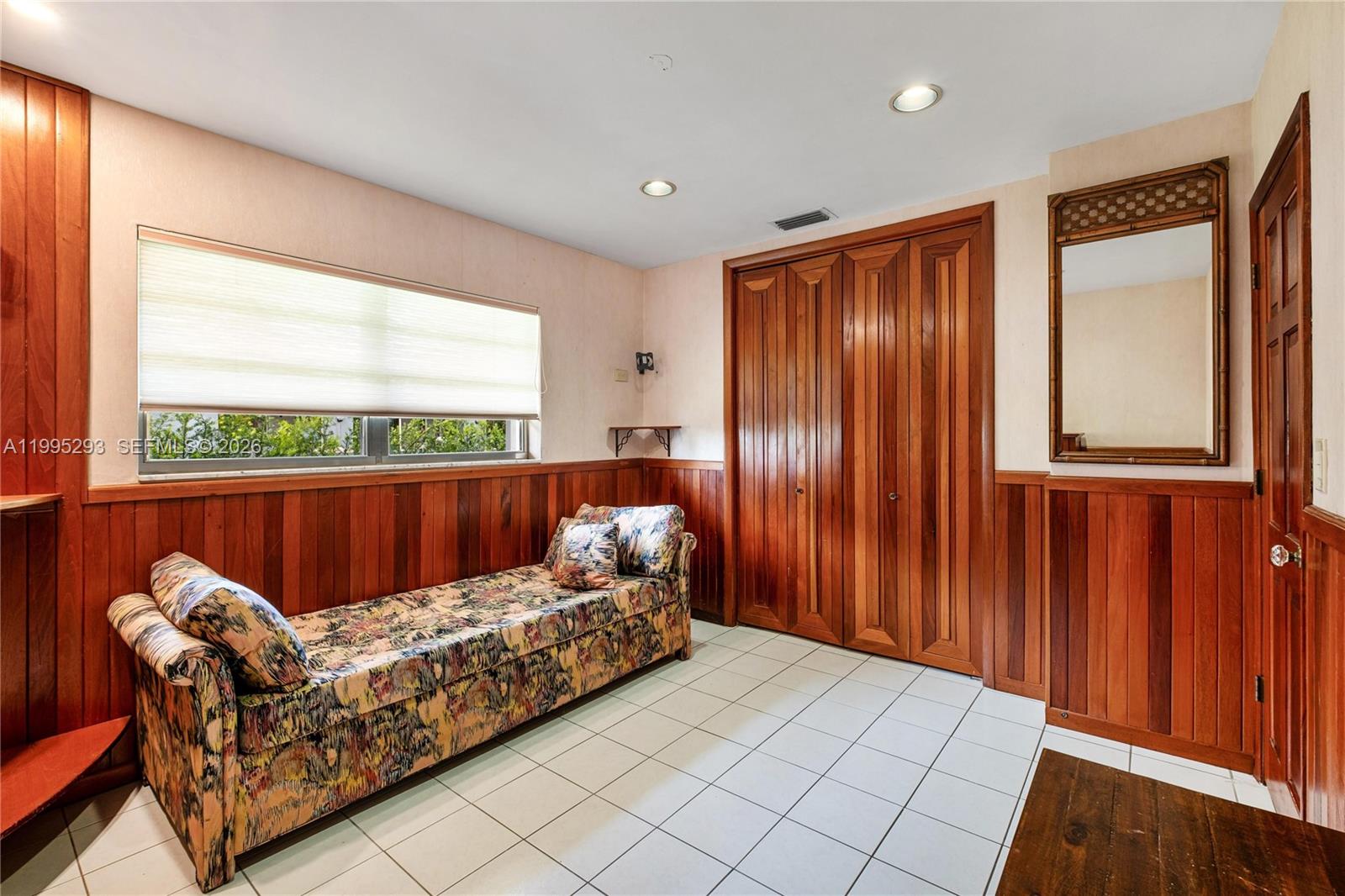 14021 SW 97th Ave Miami, FL 33176