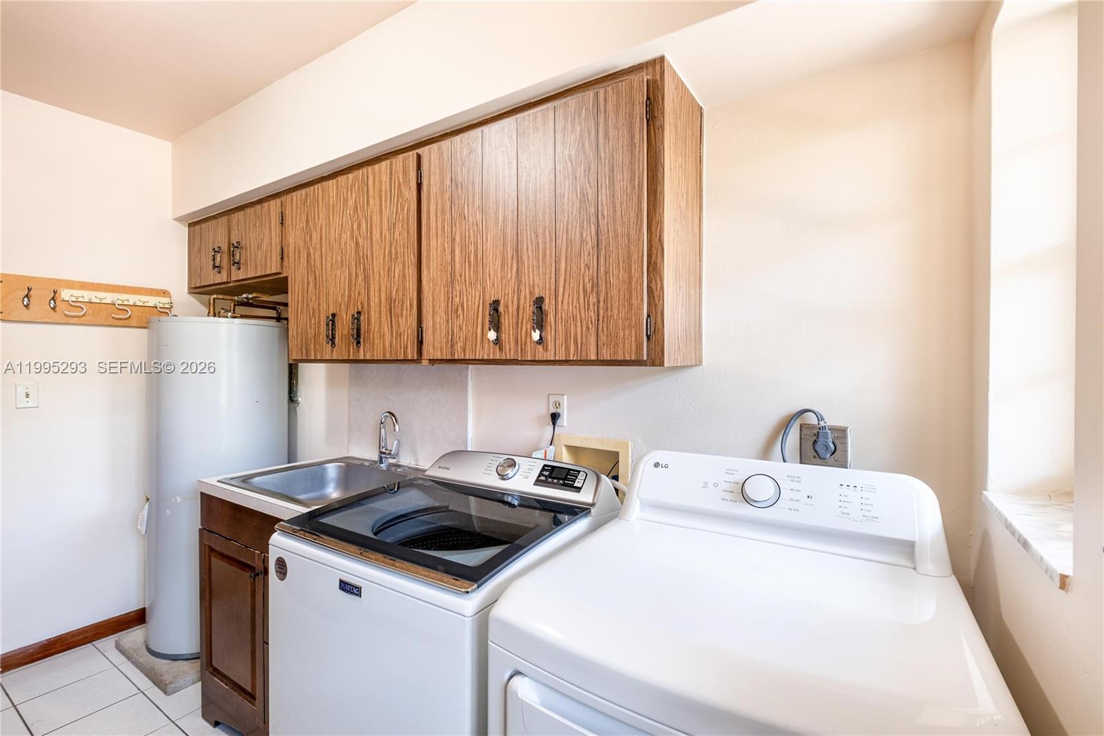 14021 SW 97th Ave Miami, FL 33176