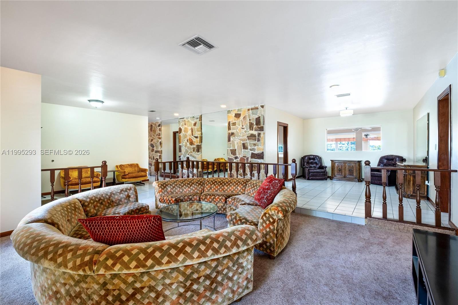 14021 SW 97th Ave Miami, FL 33176