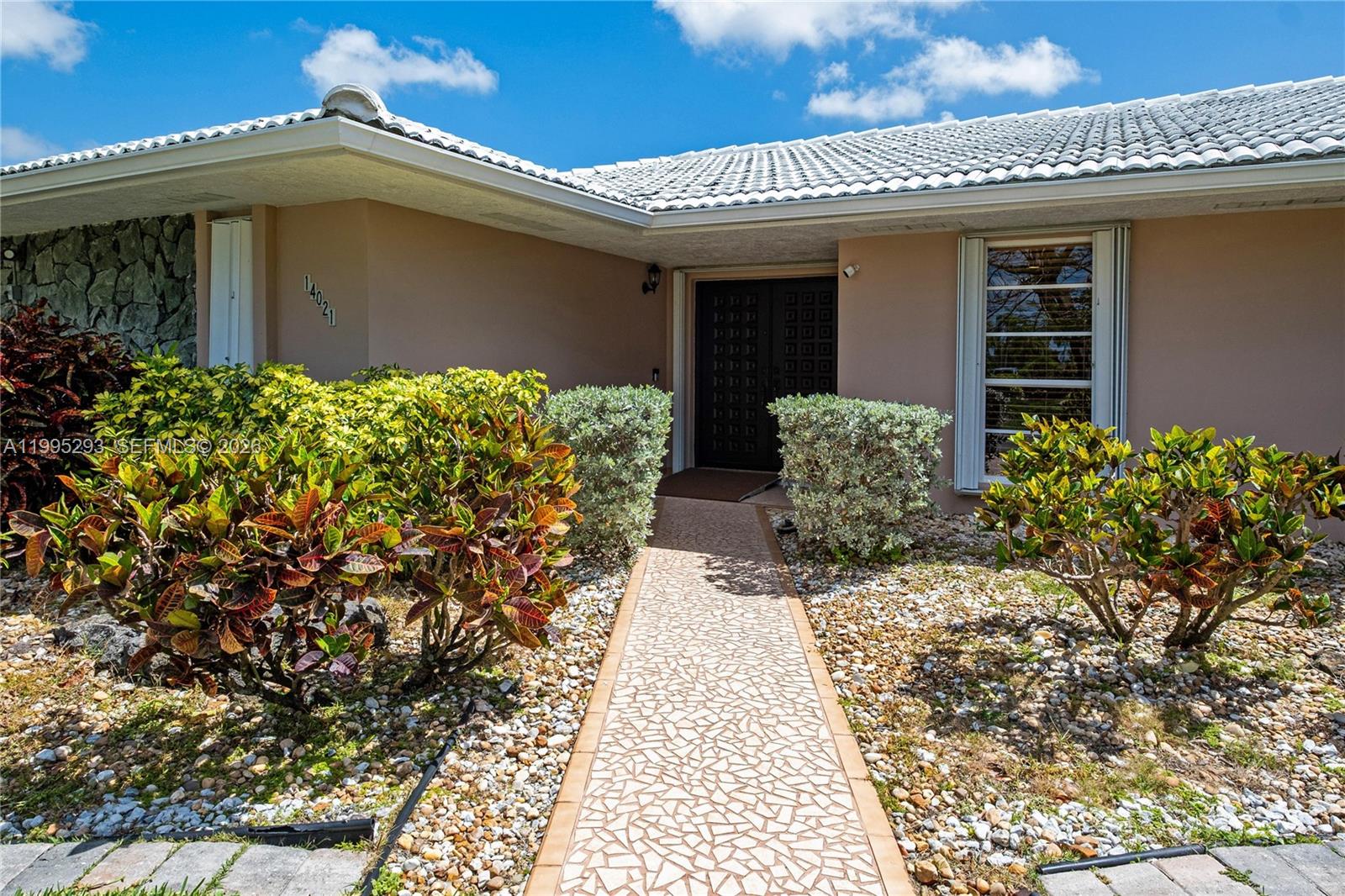 14021 SW 97th Ave Miami, FL 33176