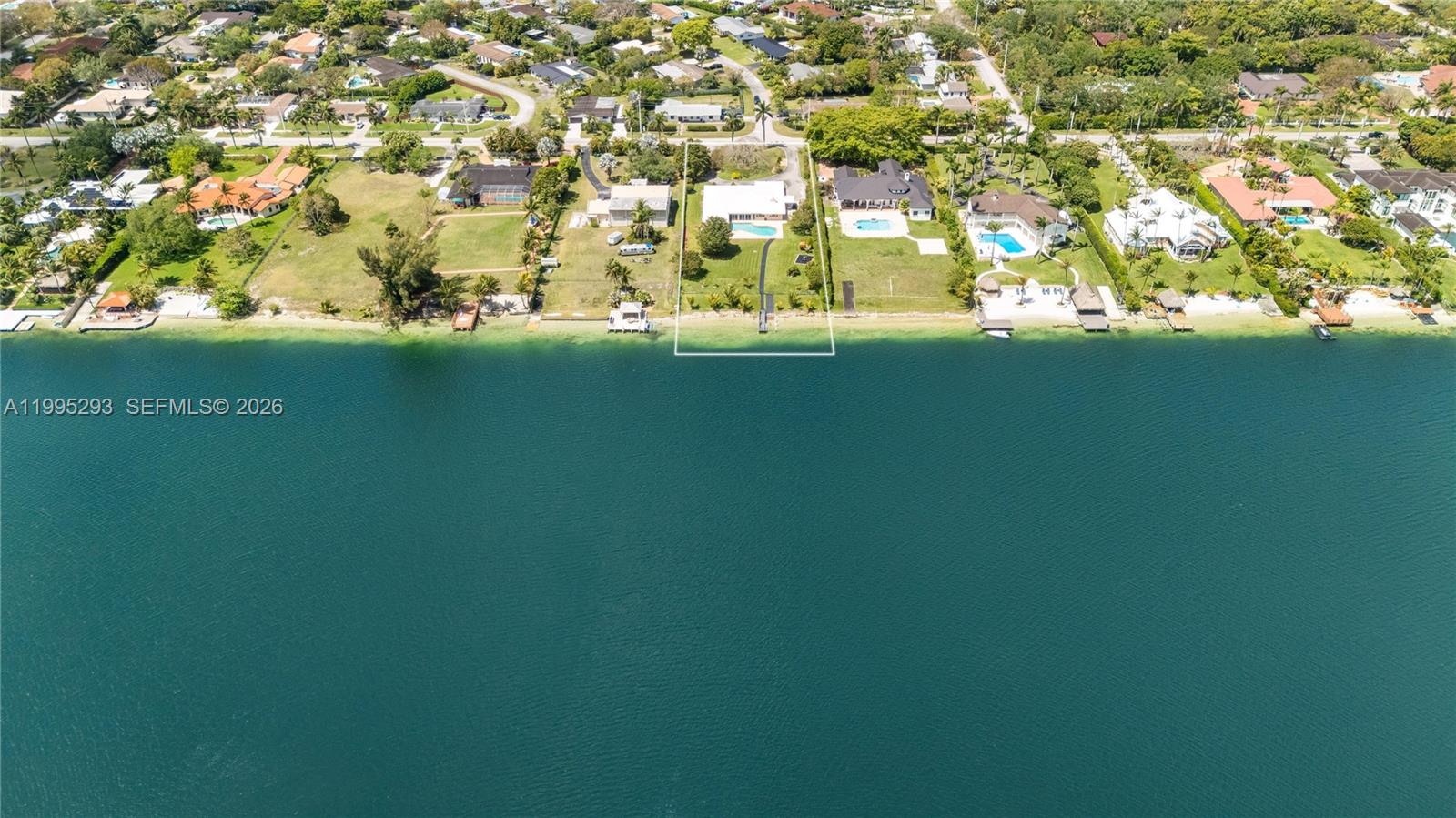 14021 SW 97th Ave Miami, FL 33176