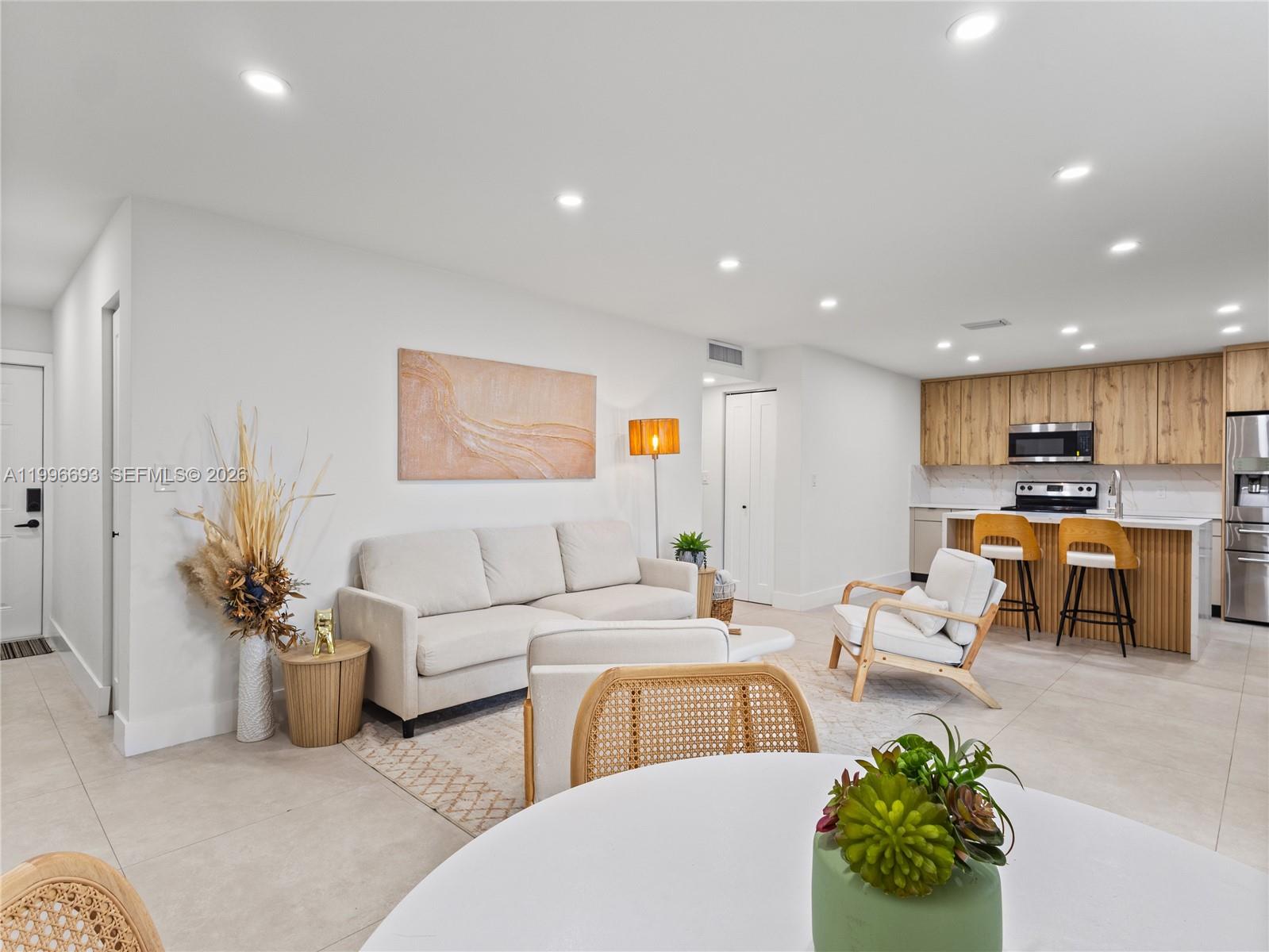 10017 SW 23rd Ter Miami, FL 33165