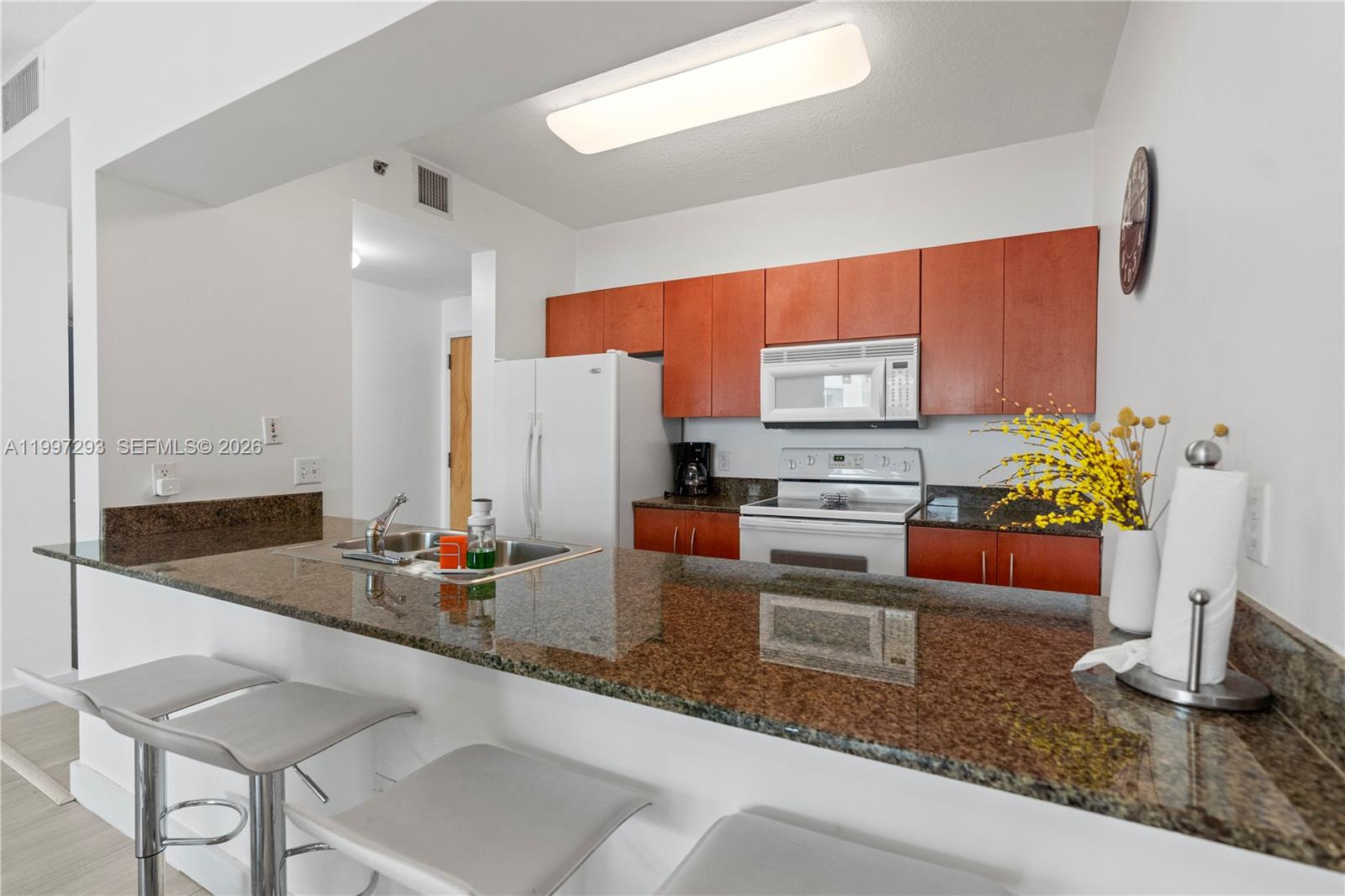 image The Club at Brickell Bay14