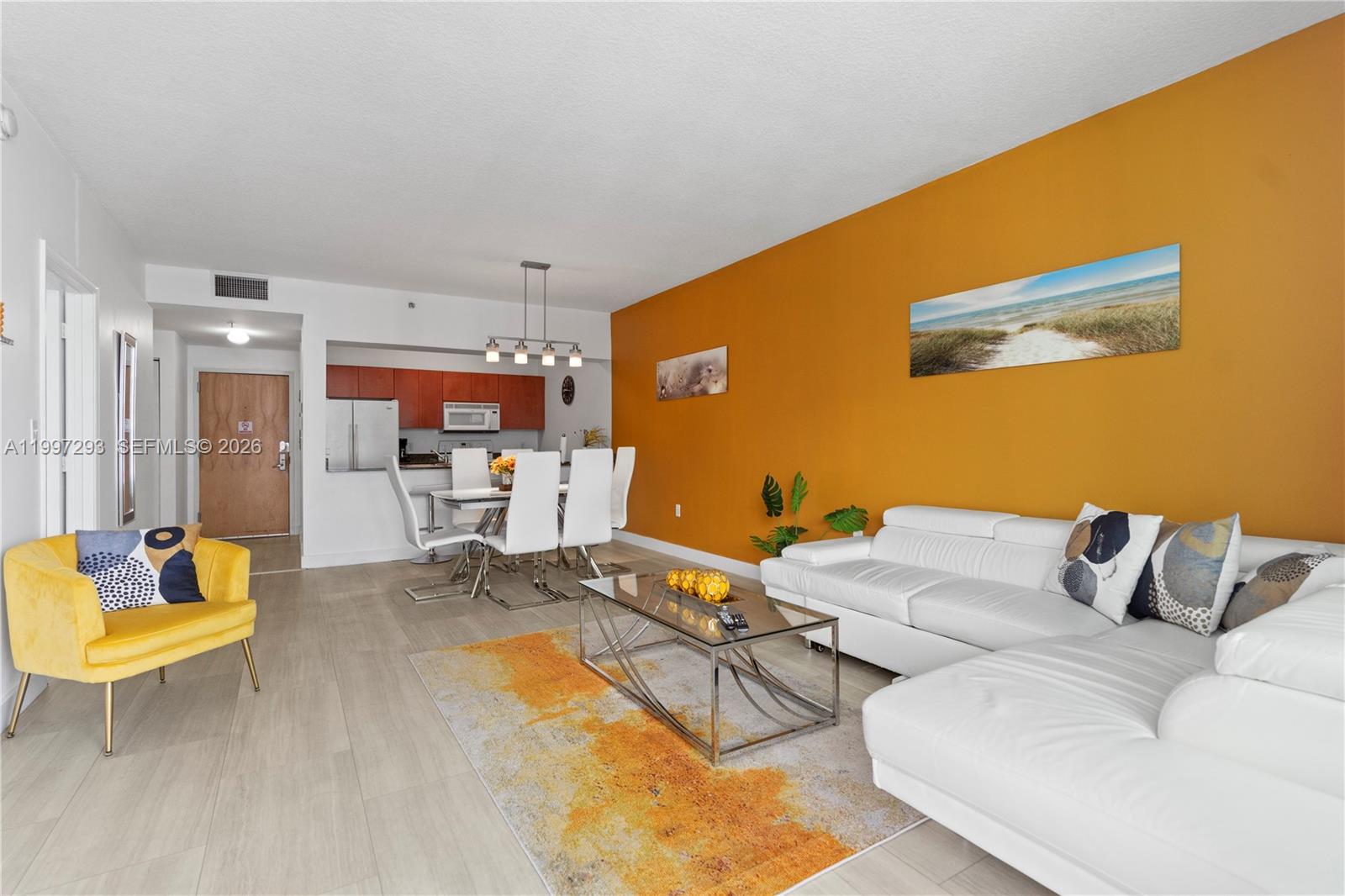 image The Club at Brickell Bay4