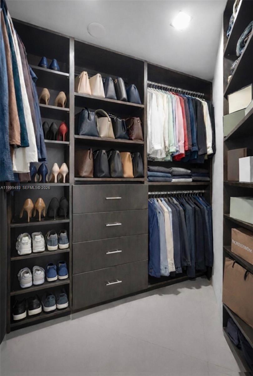 4775 Collins Ave #3608 Miami Beach, FL 33140