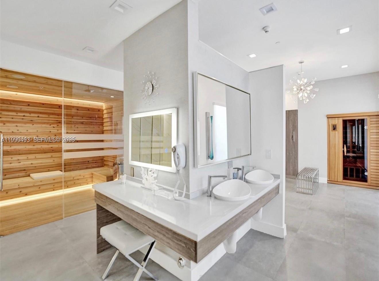 4775 Collins Ave #3608 Miami Beach, FL 33140