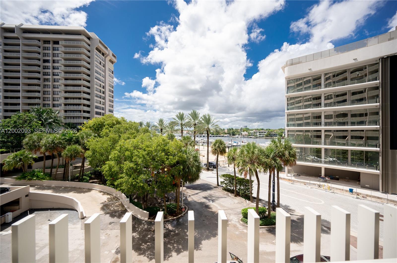 3 Grove Isle Dr #C308