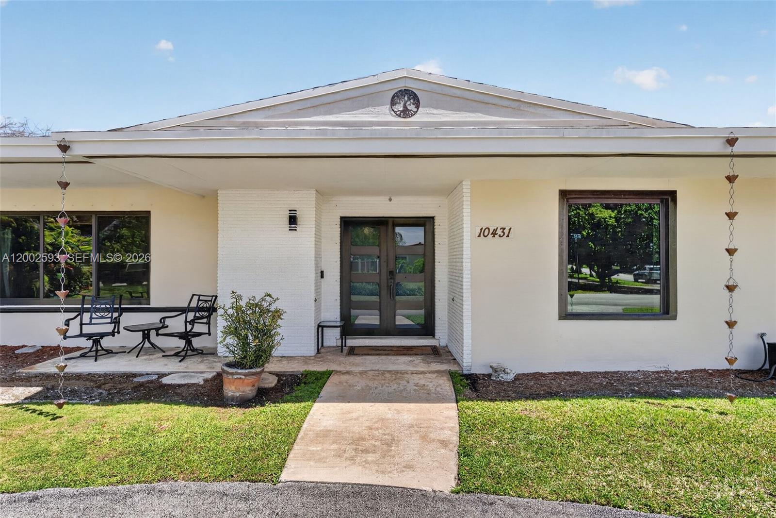 10431 SW 82nd Ct Miami, FL 33156