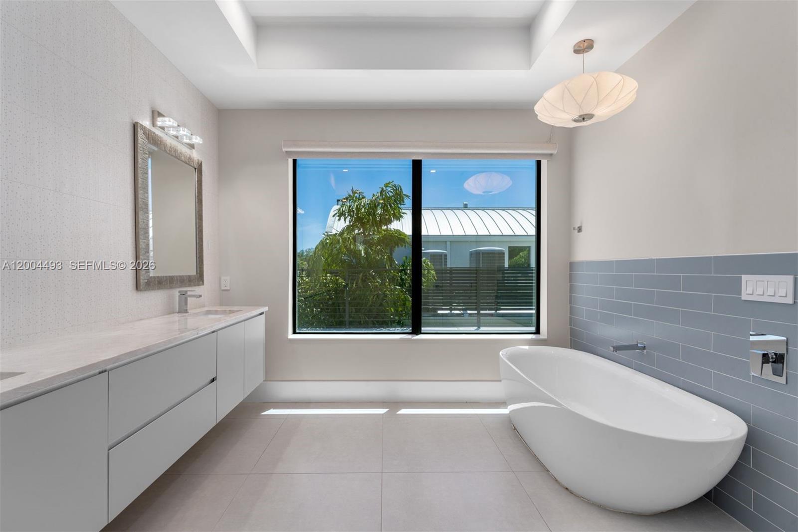 104 NE 16th Ter Fort Lauderdale, FL 33301