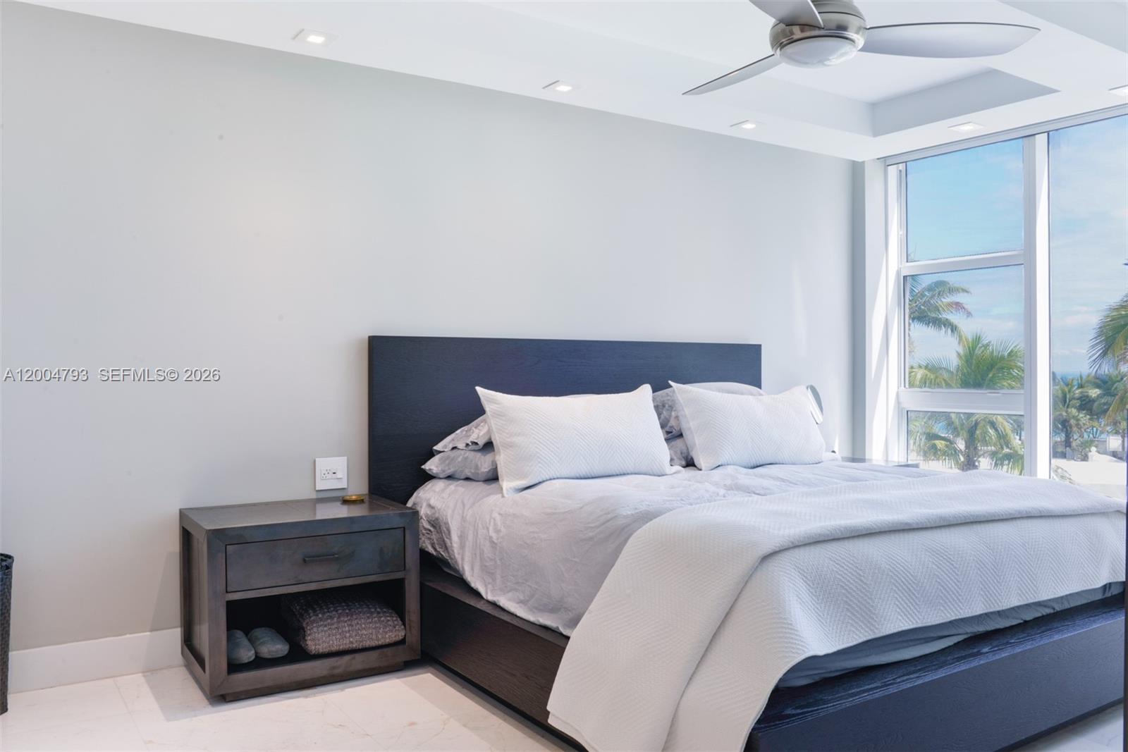 image Harbour House6