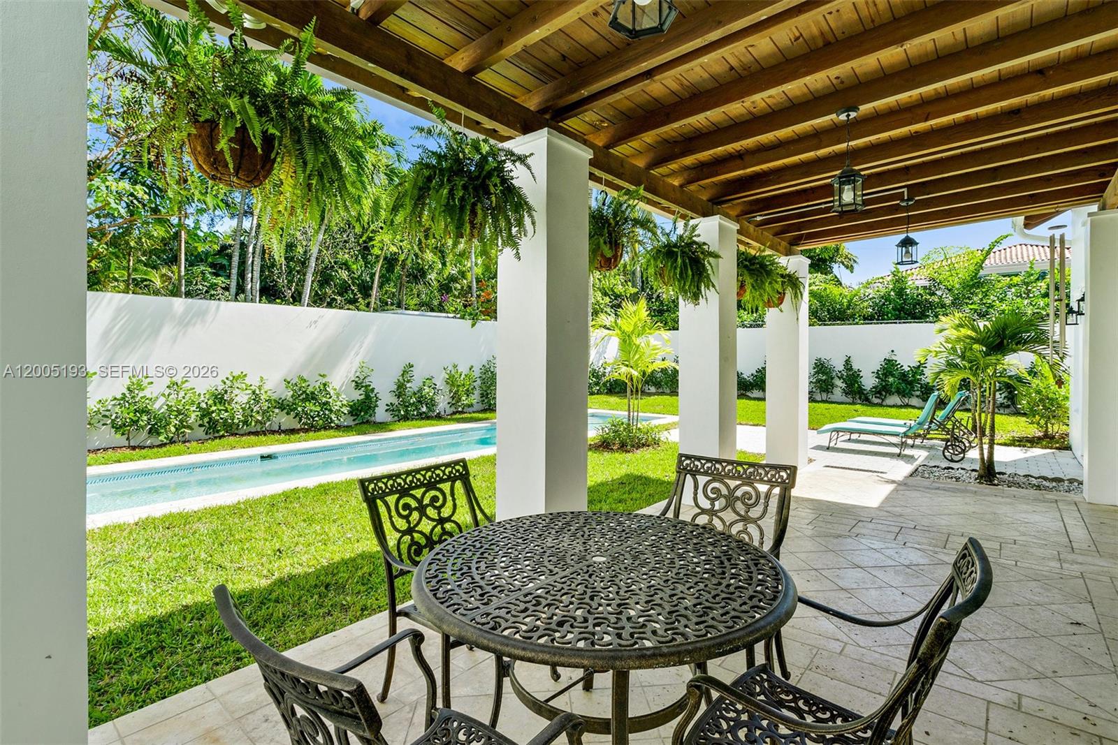 3930 Crawford Ave Miami, FL 33133