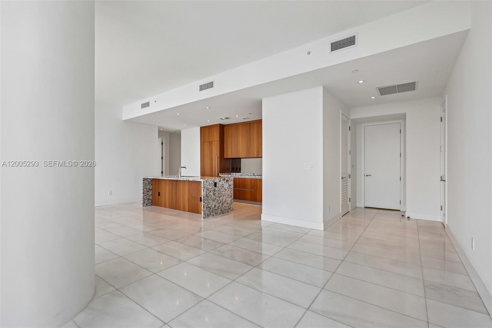 image Una Residence21