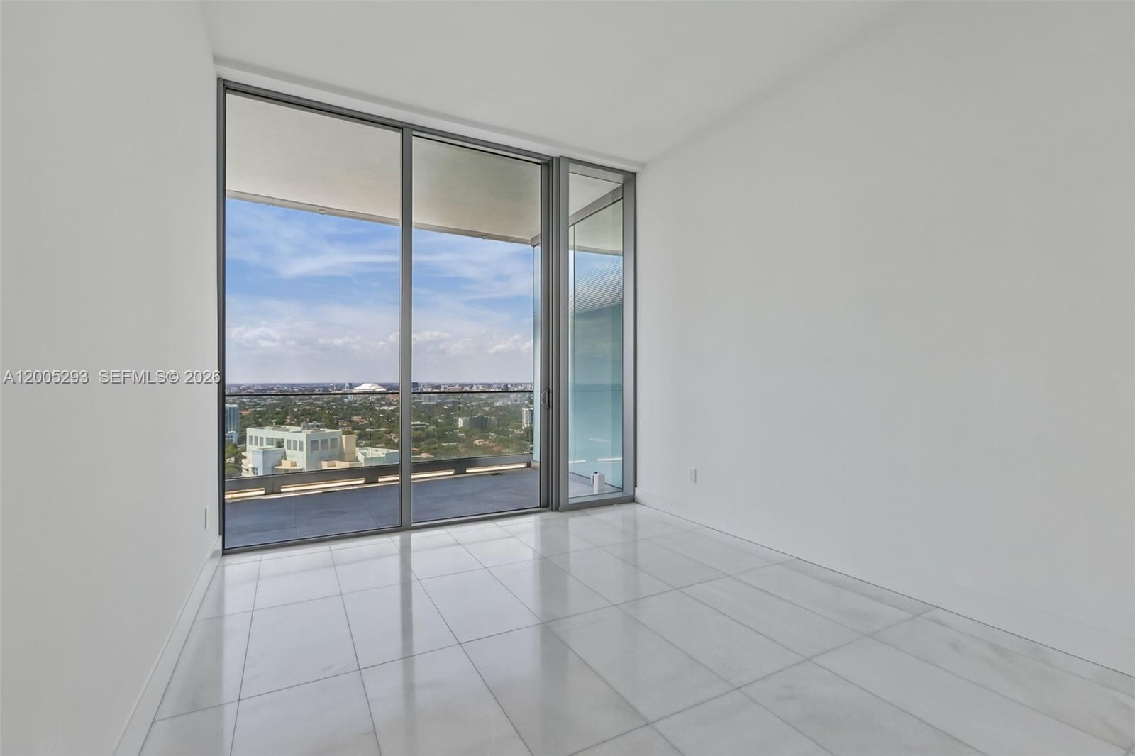 image Una Residence32