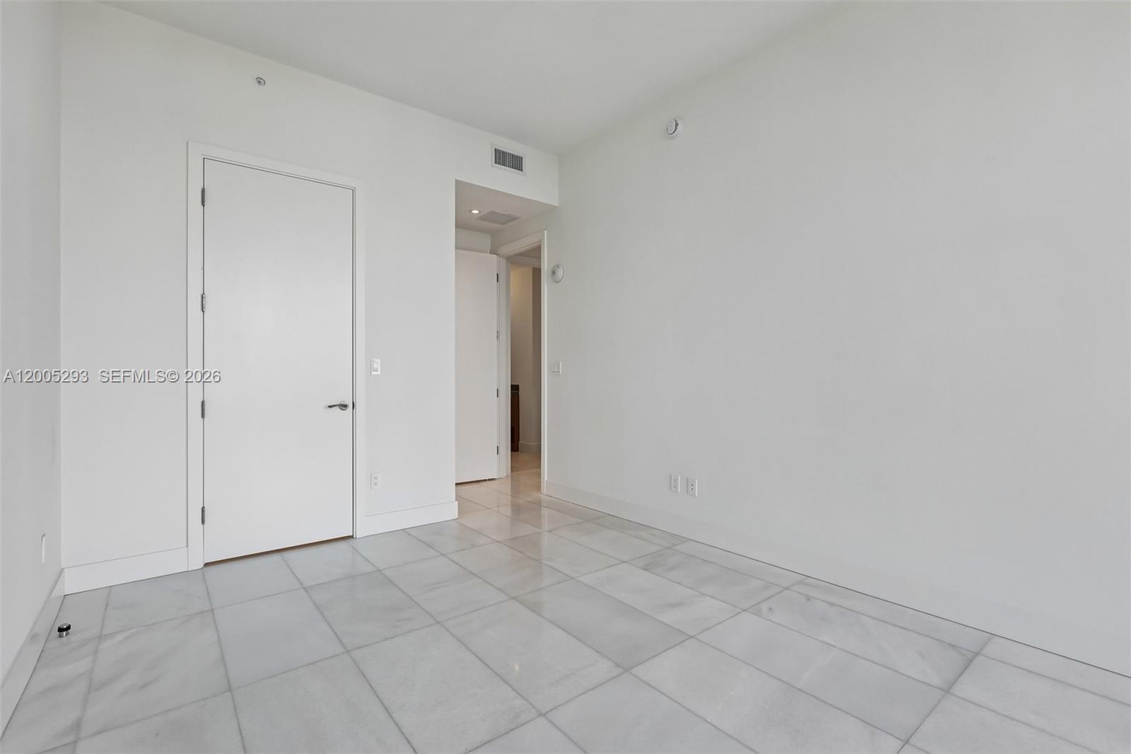 image Una Residence34