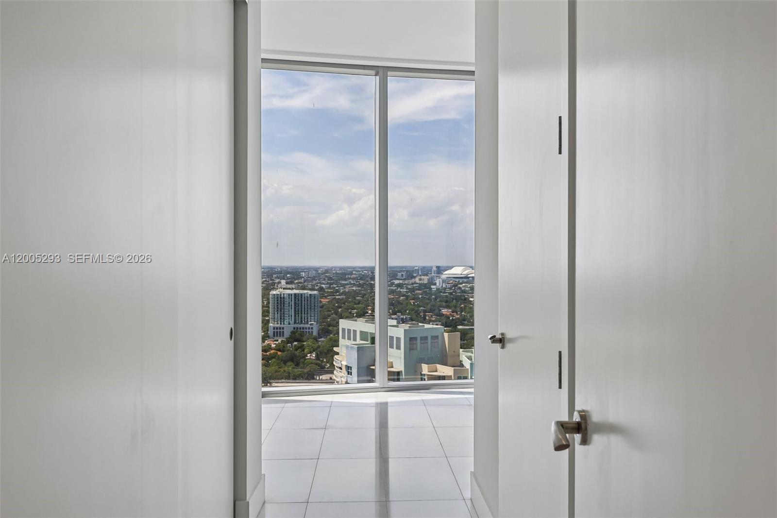 image Una Residence36