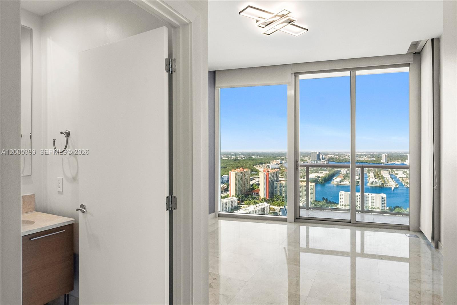 17001 Collins Ave #4208 Sunny Isles Beach, FL 33160