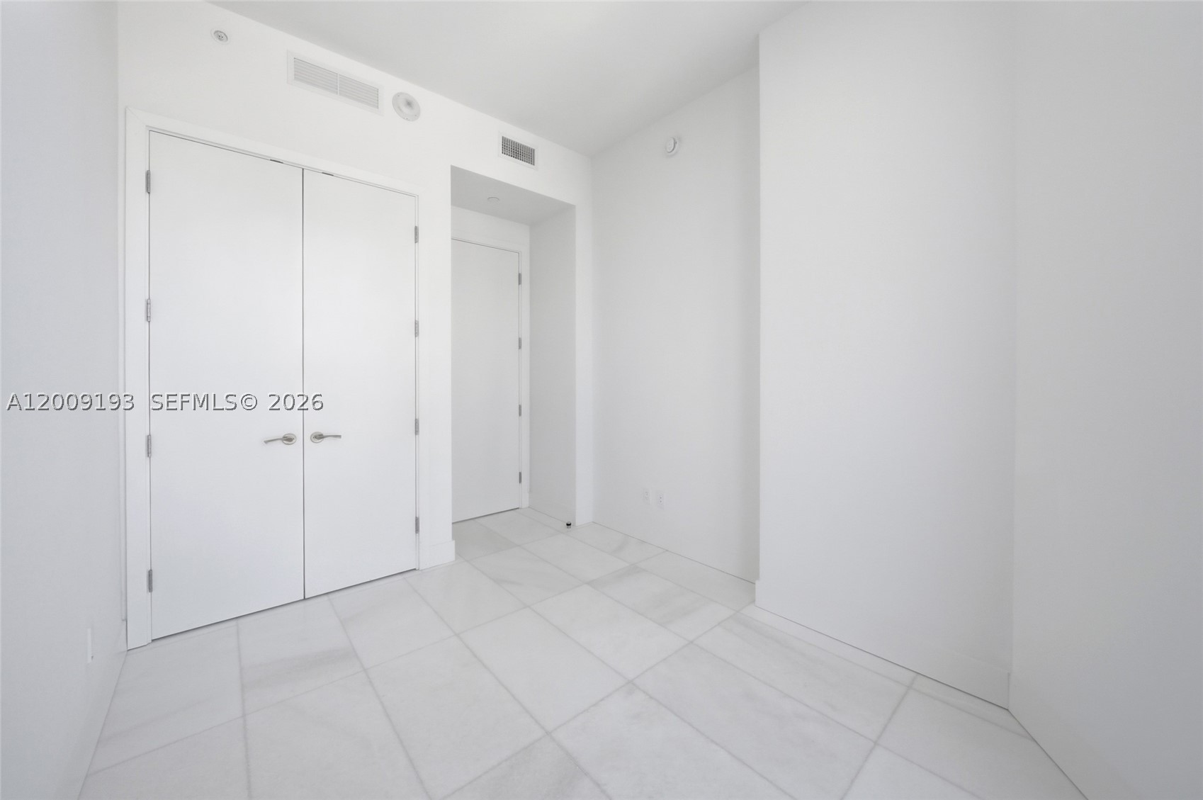 image Una Residences17