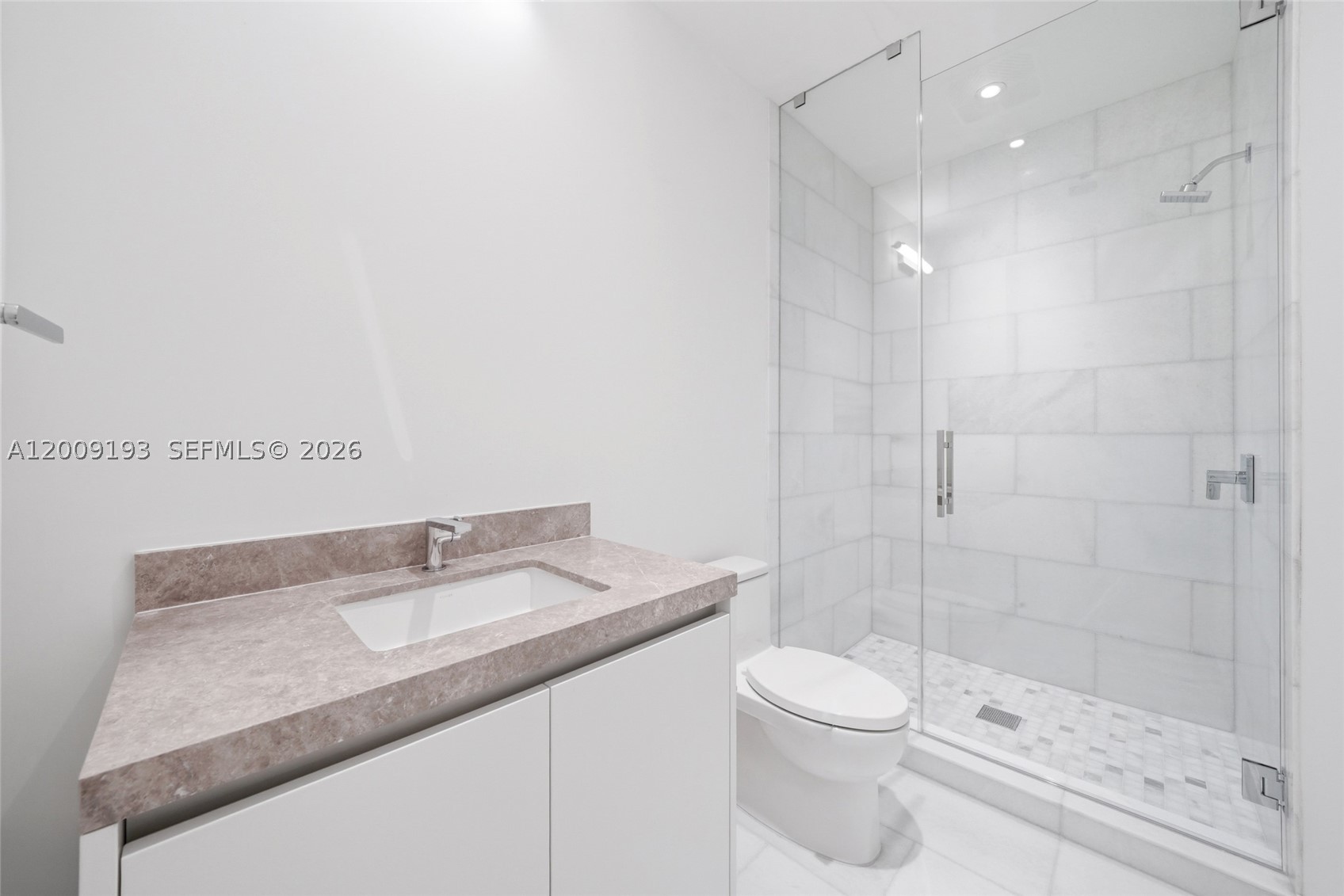image Una Residences18