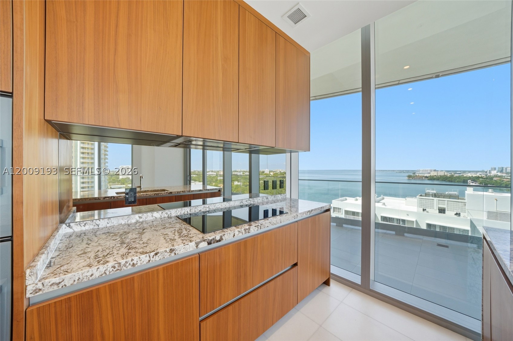 image Una Residences6