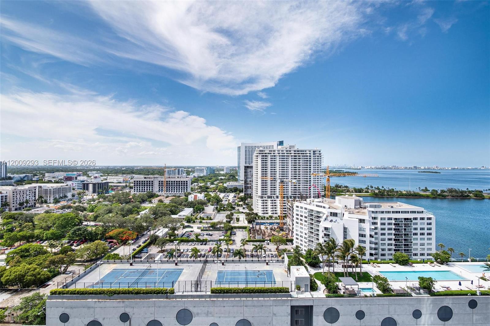 650 NE 32nd St #2101 Miami, FL 33137