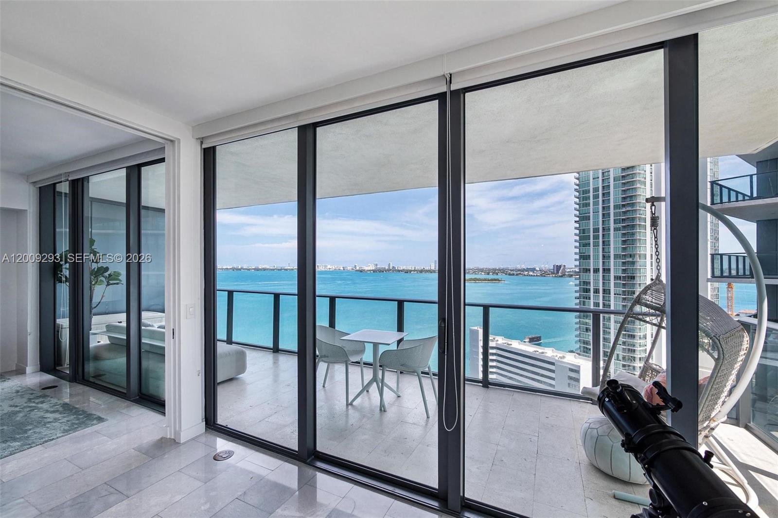 650 NE 32nd St #2101 Miami, FL 33137