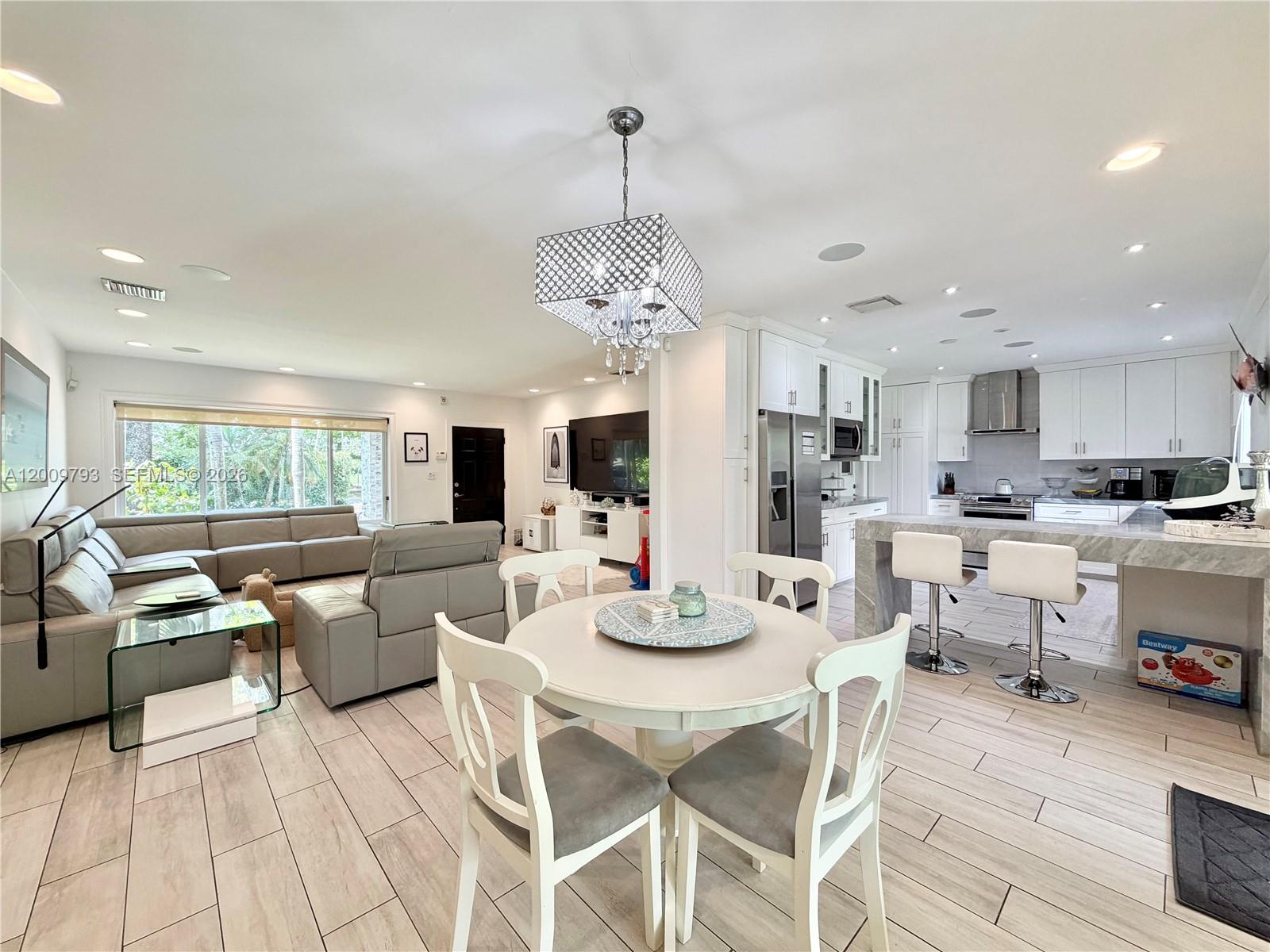 823 NE 107th St Biscayne Park, FL 33161