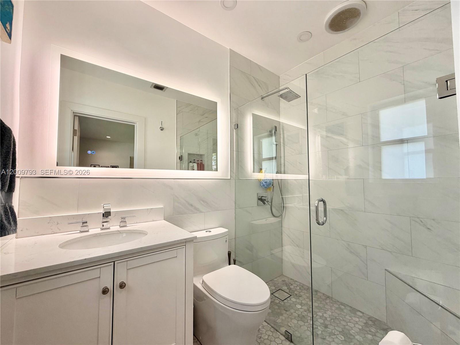 823 NE 107th St Biscayne Park, FL 33161