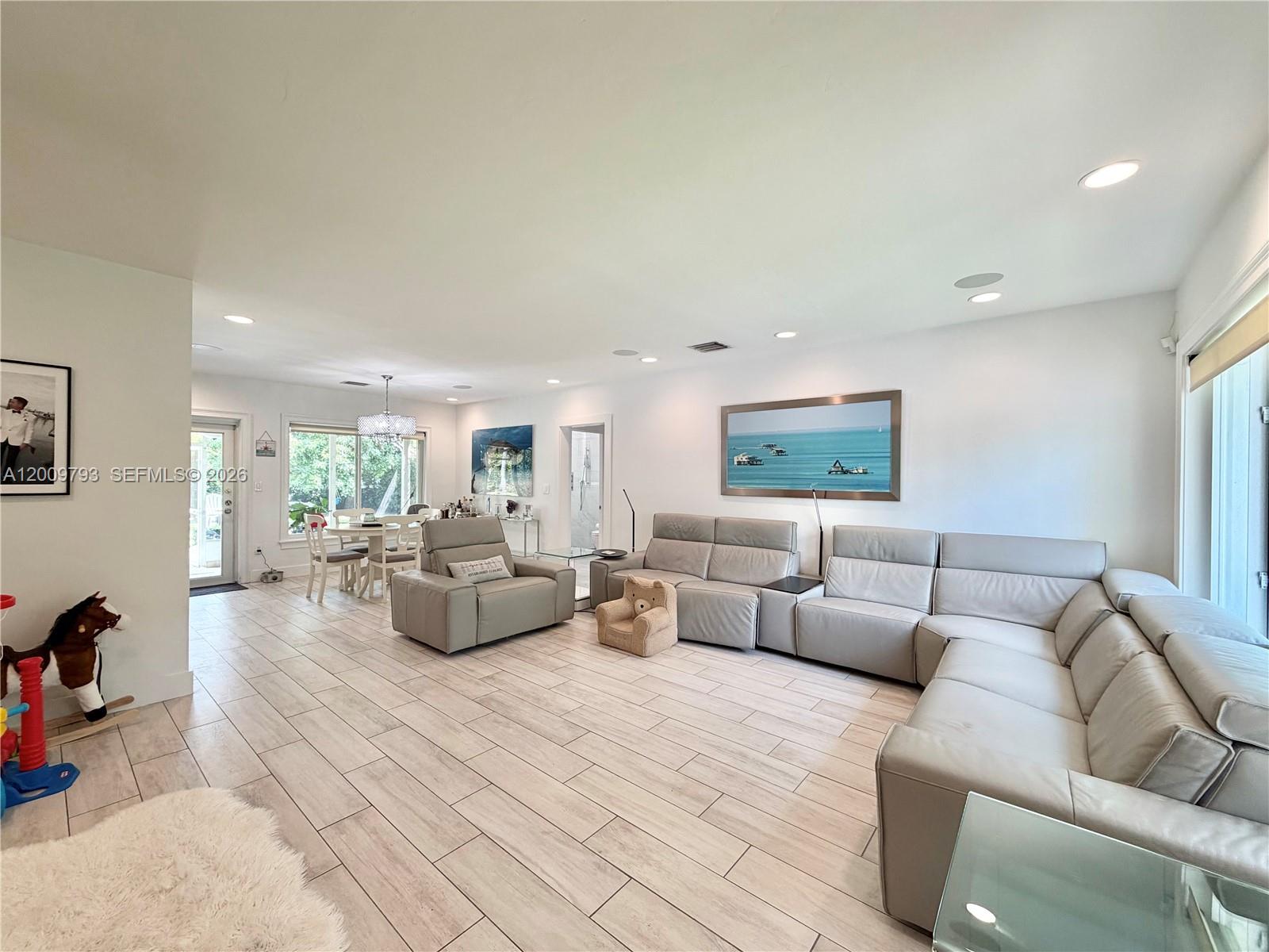 823 NE 107th St Biscayne Park, FL 33161