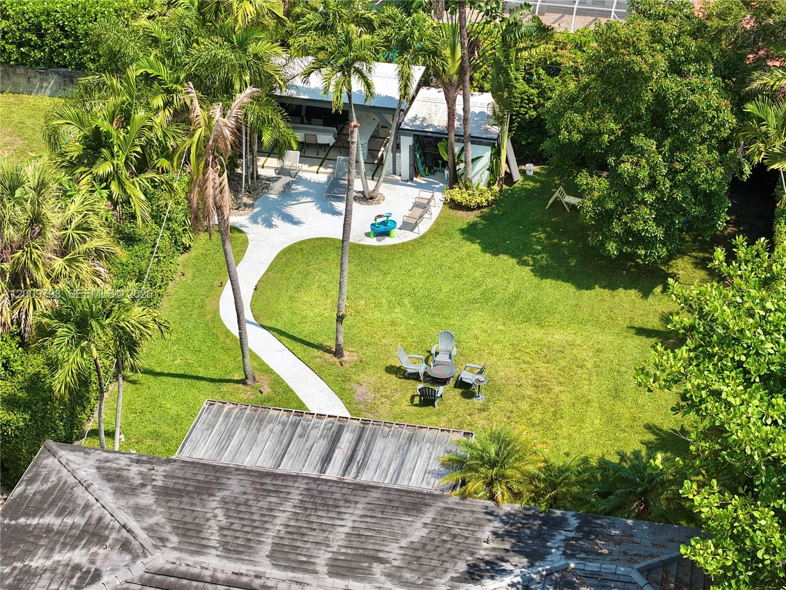 823 NE 107th St Biscayne Park, FL 33161