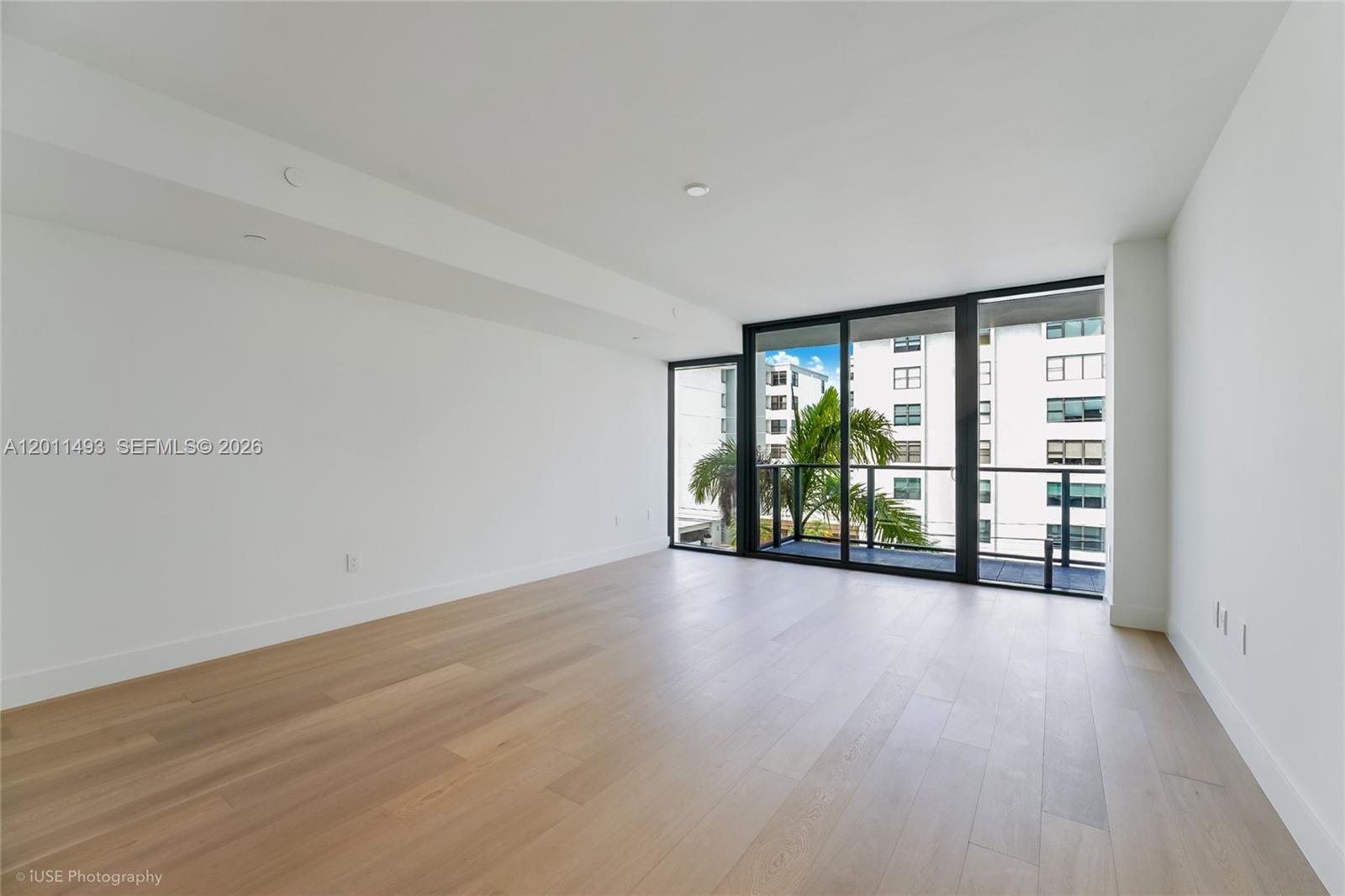 1177 Kane Concourse #405 Bay Harbor Islands, FL 33154