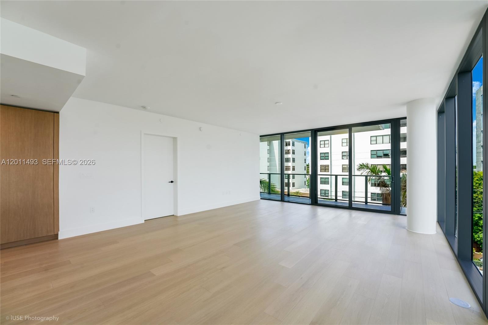 1177 Kane Concourse #405 Bay Harbor Islands, FL 33154