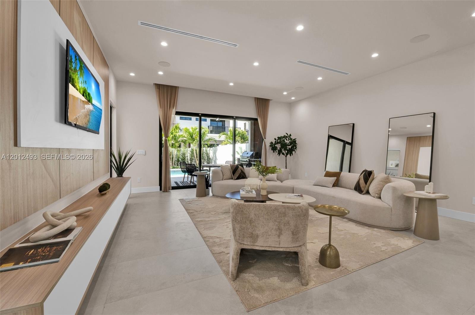 918 NE 17th Ave Fort Lauderdale, FL 33304
