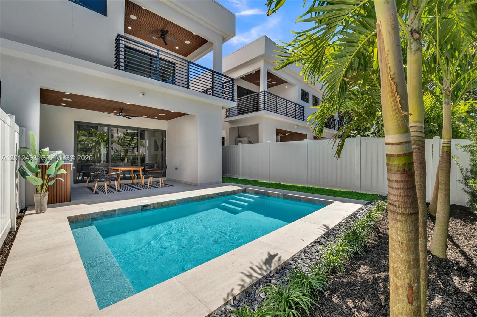 918 NE 17th Ave Fort Lauderdale, FL 33304