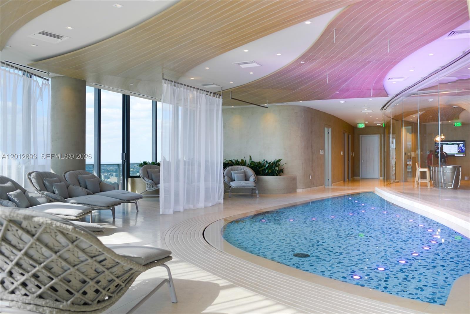 image Brickell Flatiron29