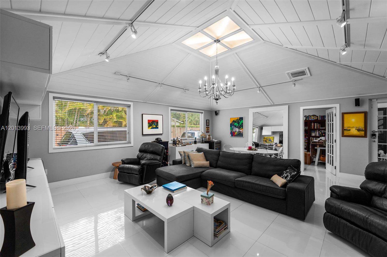 12425 SW 91st Ave Miami, FL 33176