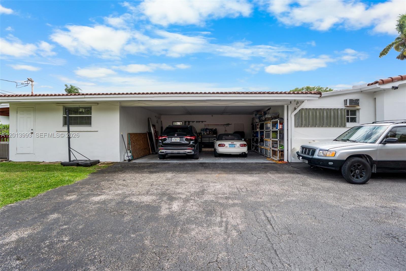 12425 SW 91st Ave Miami, FL 33176