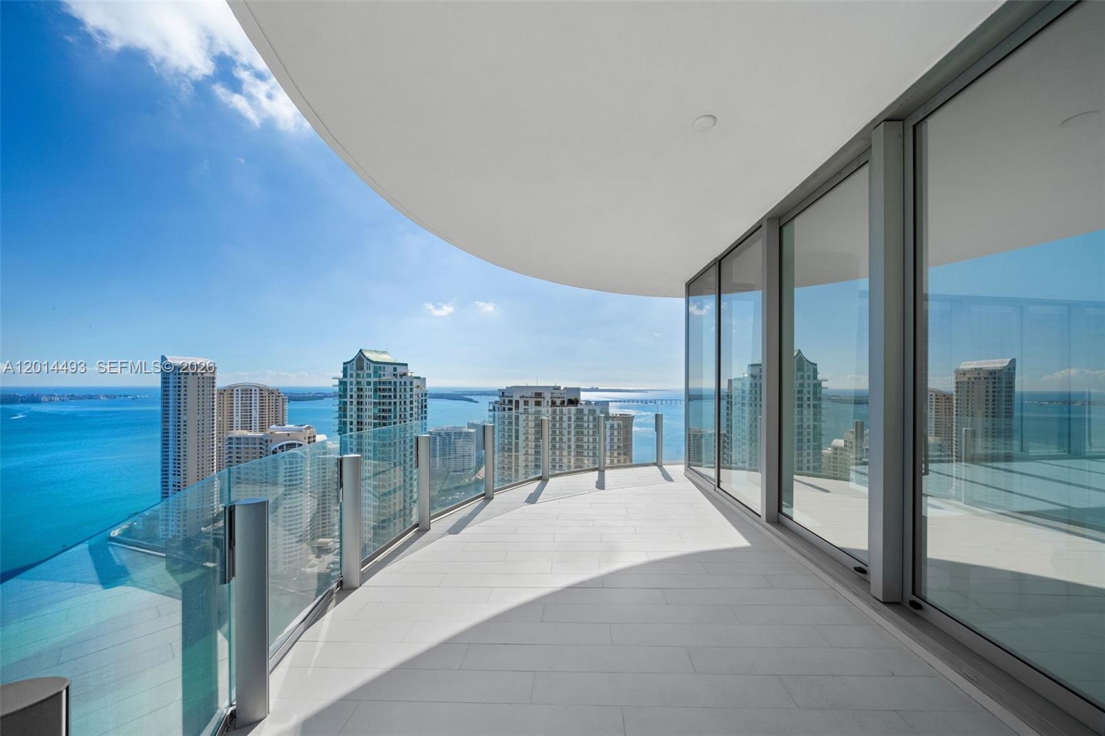 300 Biscayne Blvd Way #3801 Miami, FL 33131