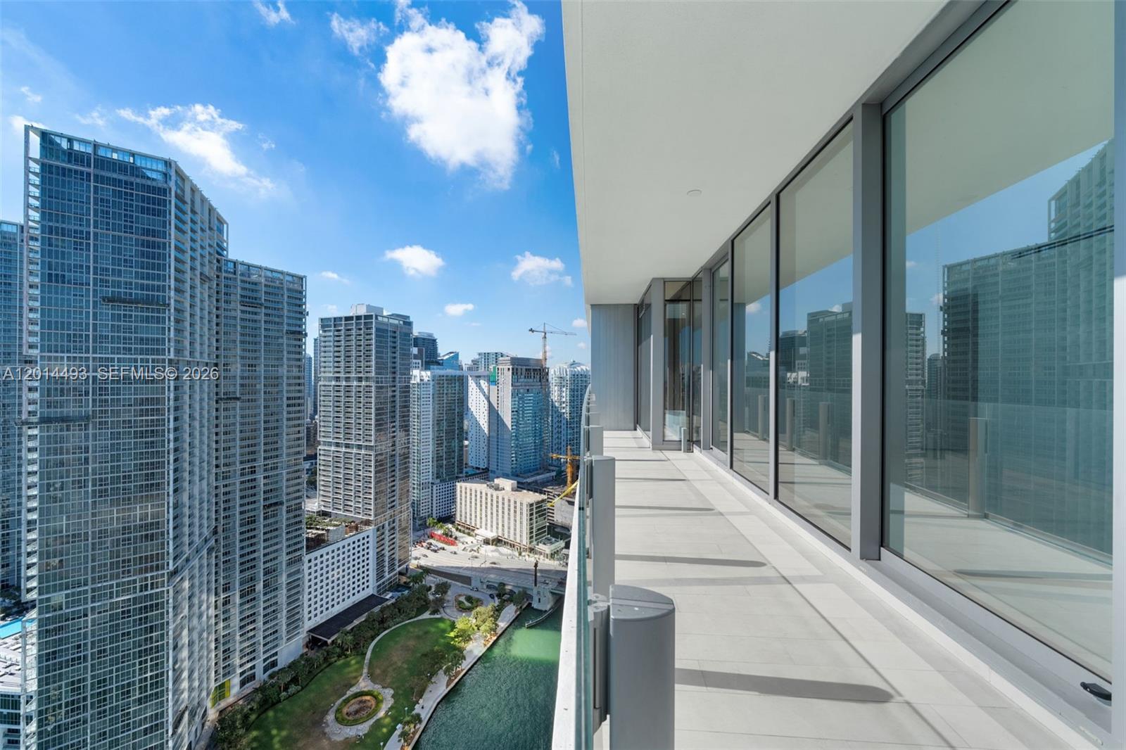 300 Biscayne Blvd Way #3801 Miami, FL 33131