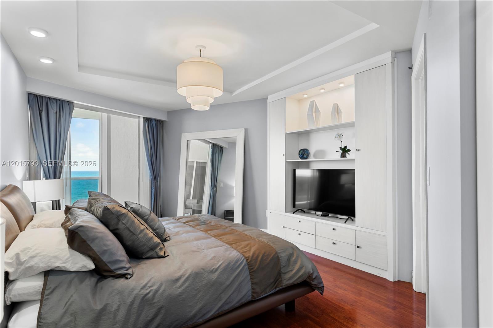 19111 Collins Ave #806 Sunny Isles Beach, FL 33160