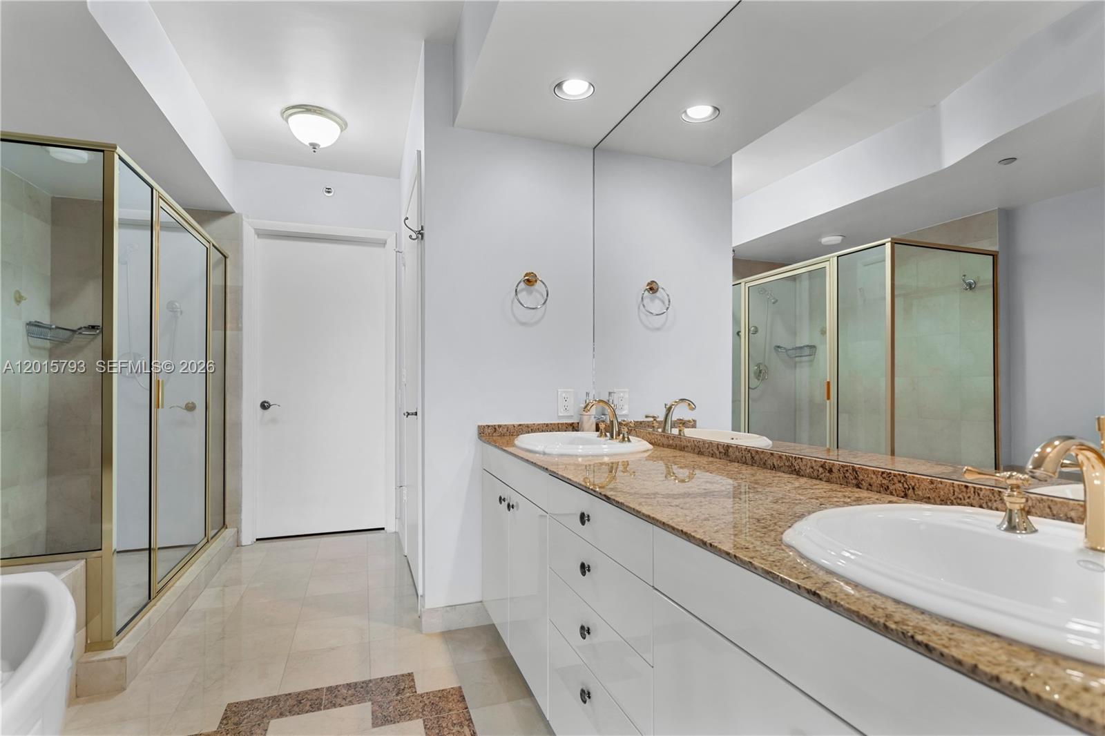 19111 Collins Ave #806 Sunny Isles Beach, FL 33160