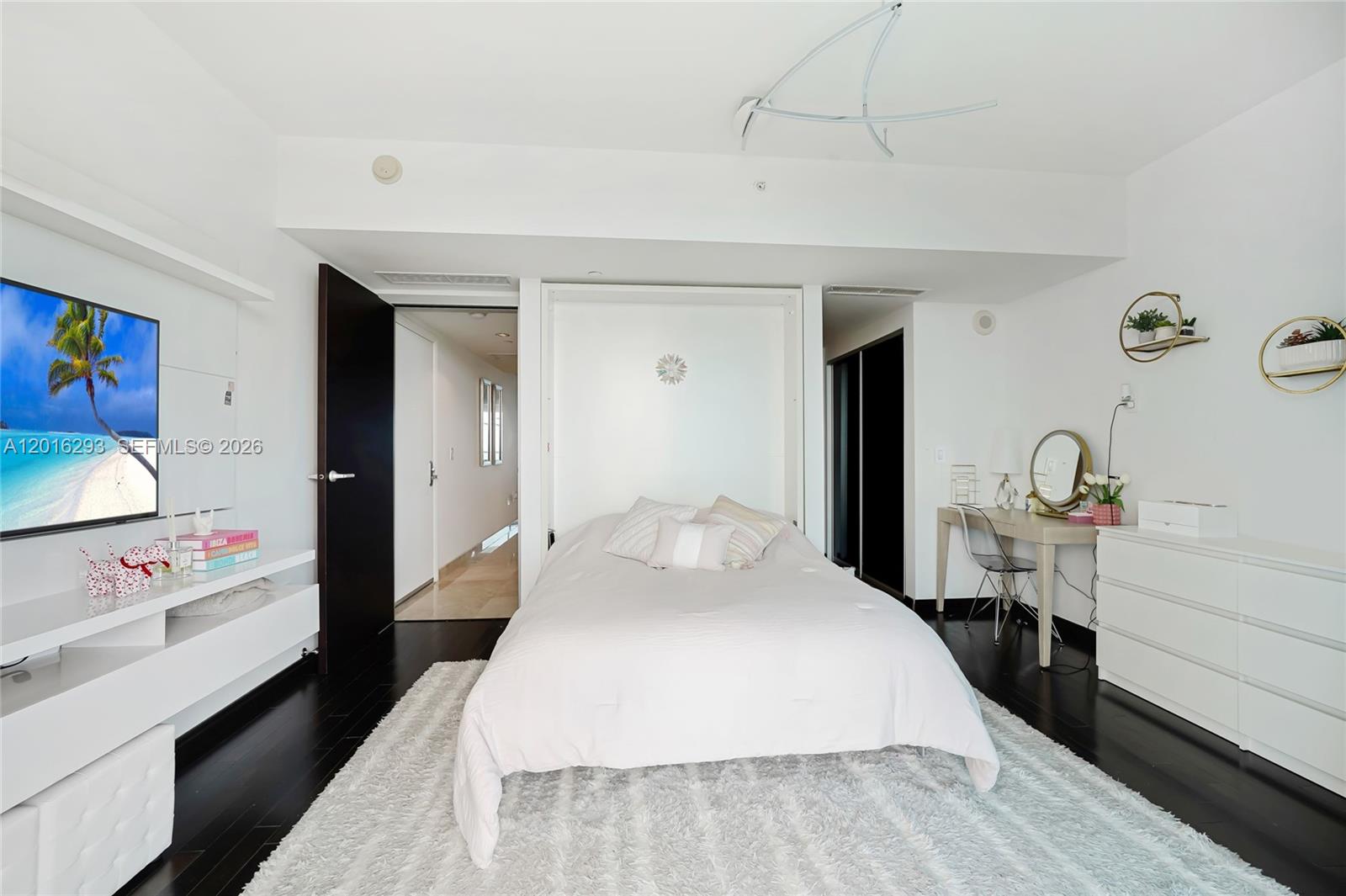 17001 Collins Ave #2805 Sunny Isles Beach, FL 33160