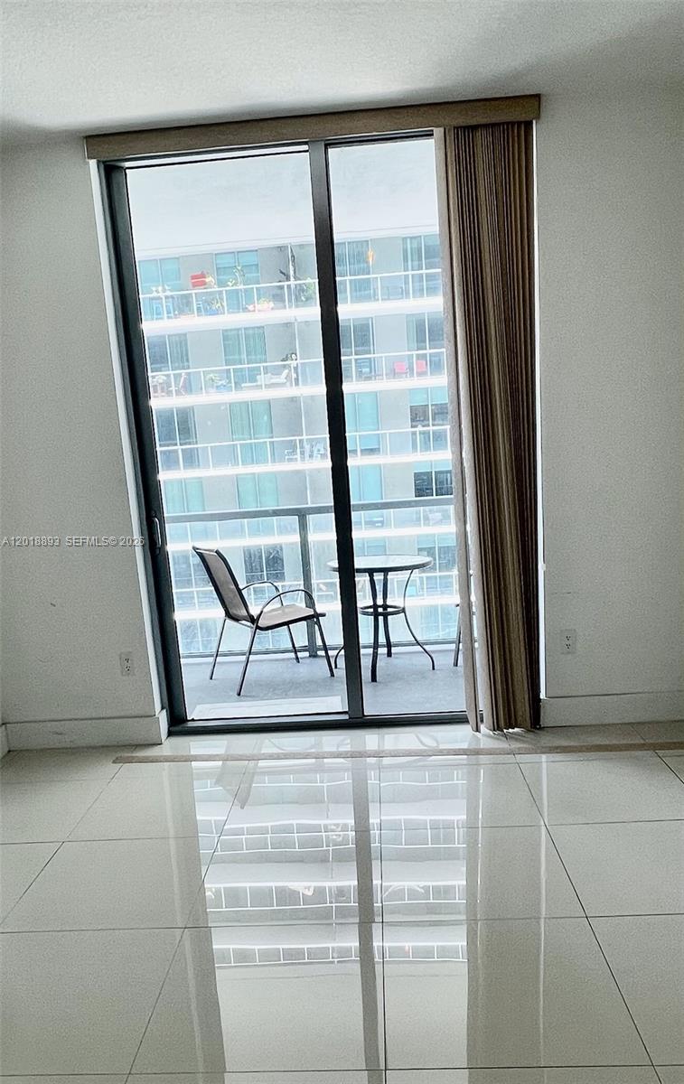 image Axis on Brickell South4