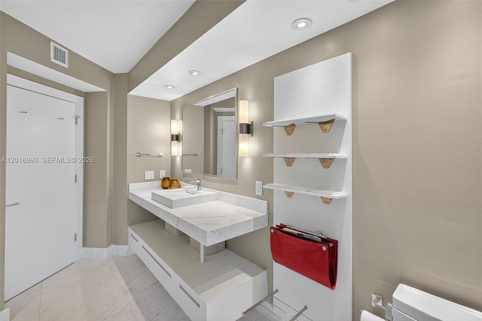 1500 Ocean Dr #507 Miami Beach, FL 33139