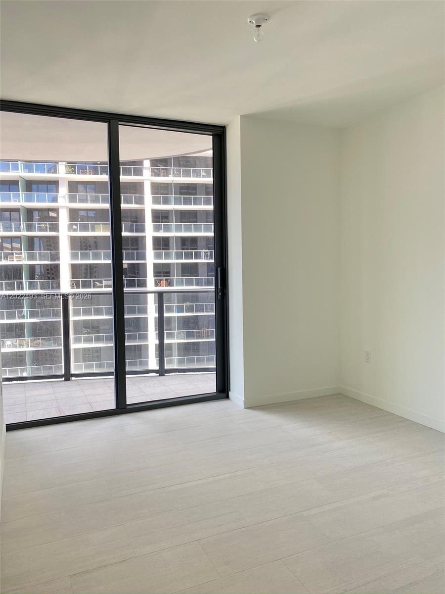1000 Brickell Plz #2715 Miami, FL 33131