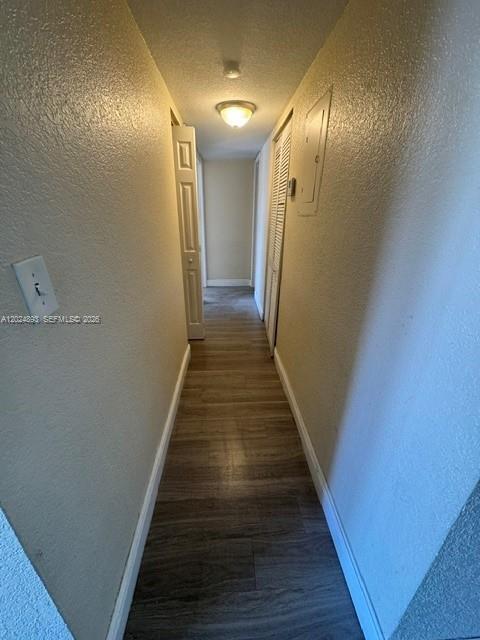 525 W 69th St #101 Hialeah, FL 33014