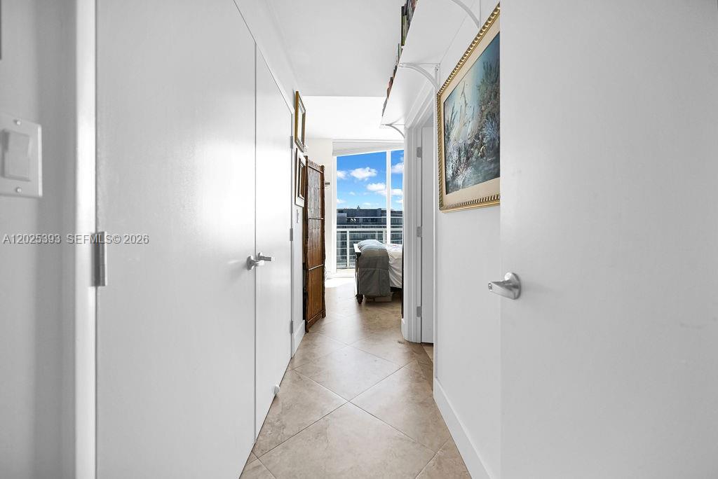 1900 N Bayshore Dr #5103 Miami, FL 33132