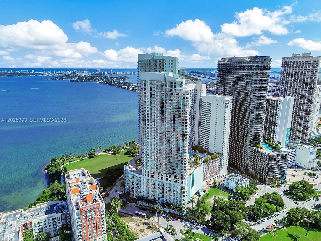 1900 N Bayshore Dr #5103 Miami, FL 33132