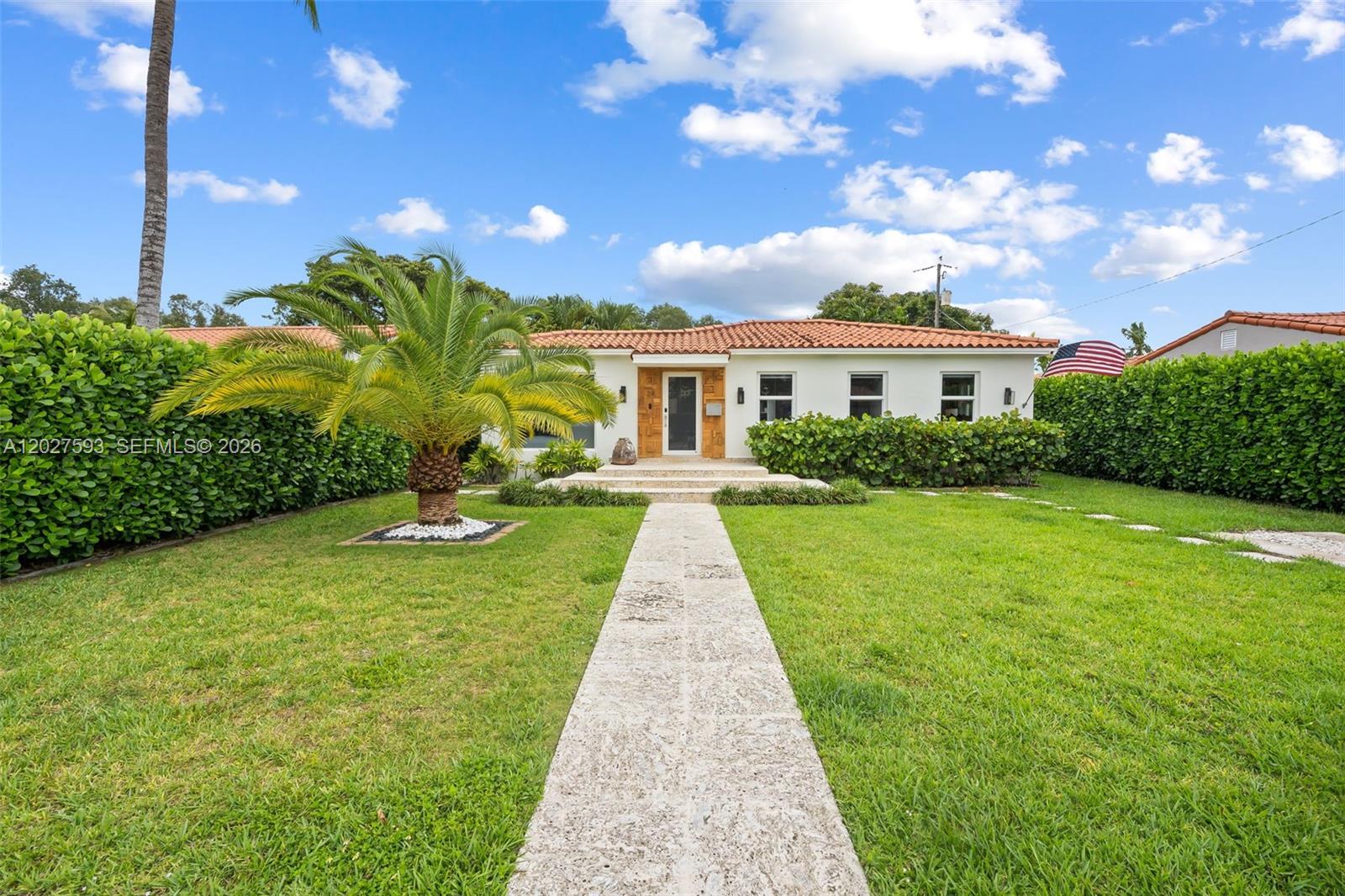 39 Montilla Ave Coral Gables, FL 33134